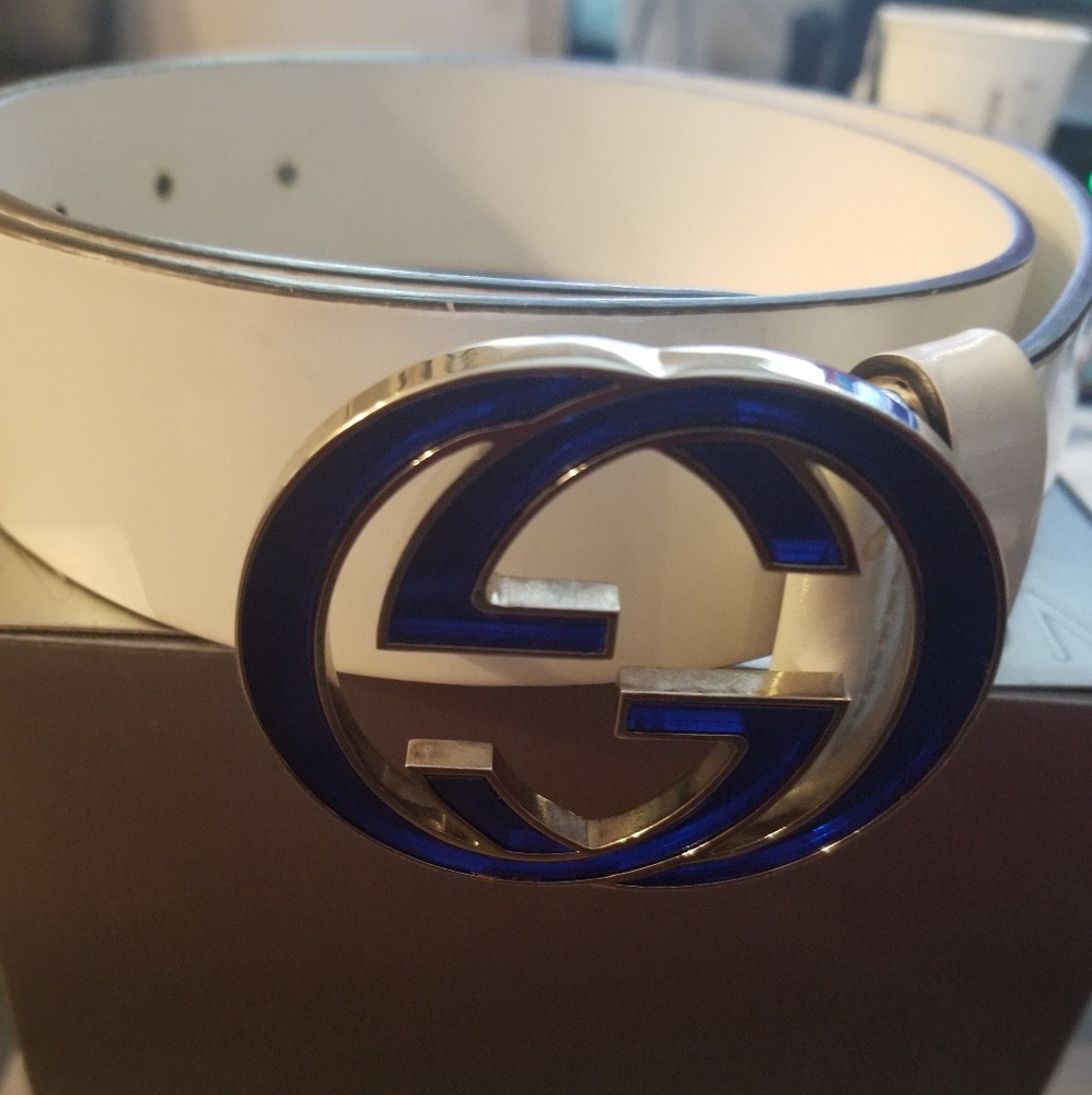 Authentic - GUCCI Belt with Blue buckle - Picture 4 of 4